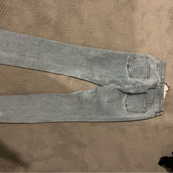 Generation love size 24 jeans.  New with tags - Picture 2 of 3